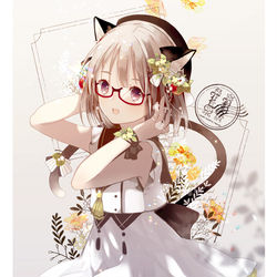 This is a pixiv picture whose title is 黒猫＋眼鏡ちゃん.