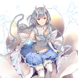 This is a pixiv picture whose title is 蝶々ドレスの白子.