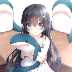 This is a pixiv picture whose title is 女の子とサメ.