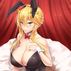 This is a pixiv picture whose title is 上バニー乳ガール上.