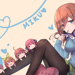 This is a pixiv picture whose title is みくみくにしてあげる.