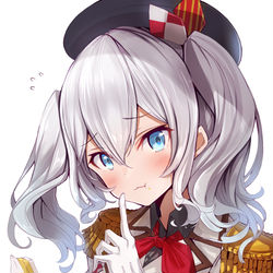 This is a pixiv picture whose title is もぐもぐ鹿島さん.