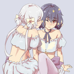 This is a pixiv picture whose title is ステージ前に念入りに体臭チェックをする純愛.