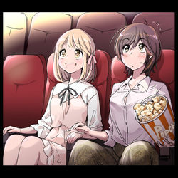 This is a pixiv picture whose title is 映画館デート.