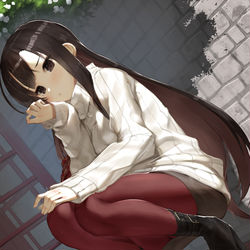 This is a pixiv picture whose title is ちょっとご機嫌斜めな女の子.