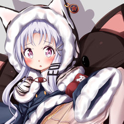 This is a pixiv picture whose title is 指揮官はこんな人なの？.