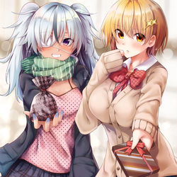 This is a pixiv picture whose title is どっちにする？.