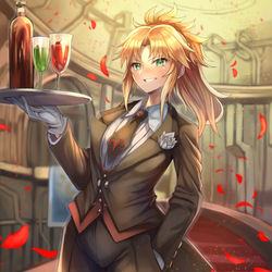 This is a pixiv picture whose title is 正装モードレッド.