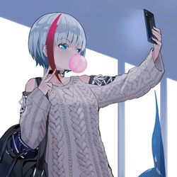 This is a pixiv picture whose title is selfie.
