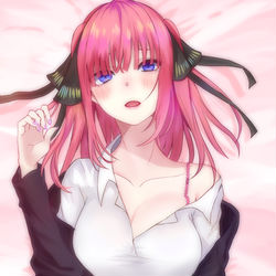 This is a pixiv picture whose title is 五等分の花嫁 中野二乃.
