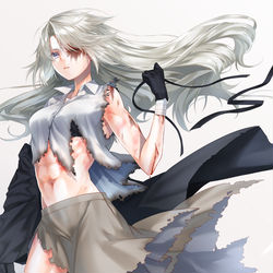 This is a pixiv picture whose title is 傷だらけで.