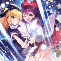 This is a pixiv picture whose title is 旧作レイマリ！.