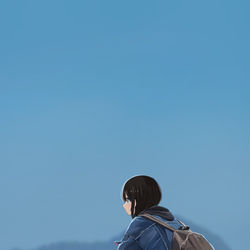 This is a pixiv picture whose title is 旅.