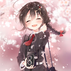 This is a pixiv picture whose title is 「笑って」.