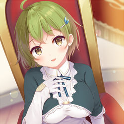 This is a pixiv picture whose title is 緑髪娘のお母さん.