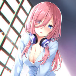 This is a pixiv picture whose title is 三玖.