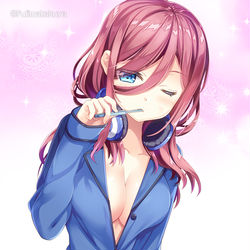 This is a pixiv picture whose title is パジャマ三玖.