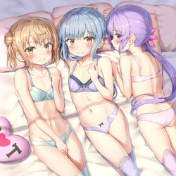 This is a pixiv picture whose title is ツンツンお下着.