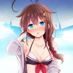 This is a pixiv picture whose title is 水着時雨.