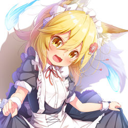 This is a pixiv picture whose title is メイド仙狐さん.