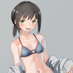 This is a pixiv picture whose title is 新しい水着を見せてくれる吹雪ちゃん.