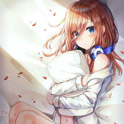 This is a pixiv picture whose title is 中野三玖.