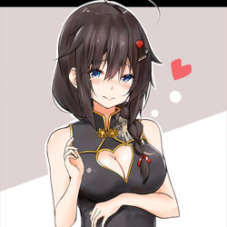 This is a pixiv picture whose title is 「提督…？やさしくしてね…///」.