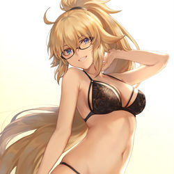 This is a pixiv picture whose title is 下着モデル「ジャンヌお姉ちゃん」.