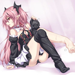 This is a pixiv picture whose title is ブーツを脱ぐクルル様.