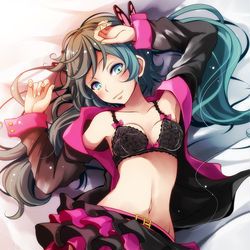 This is a pixiv picture whose title is ハニーウィップ.