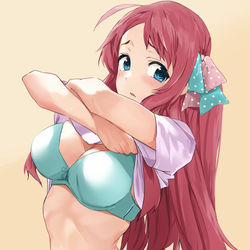 This is a pixiv picture whose title is お着換え中....