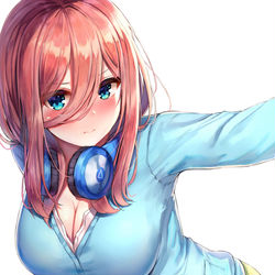 This is a pixiv picture whose title is 中野三玖.