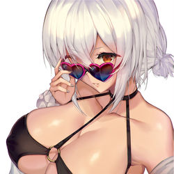 This is a pixiv picture whose title is シリアス水着.