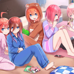 This is a pixiv picture whose title is 五つ子パジャマ.