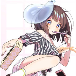 This is a pixiv picture whose title is たわわコンドームティッシュ箱タピオカボトルキャップチャレンジ.