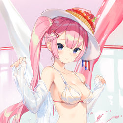 This is a pixiv picture whose title is いちごみるく.