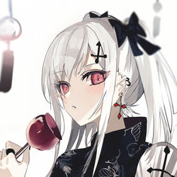 This is a pixiv picture whose title is りんご飴と浴衣.