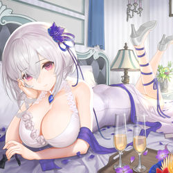 This is a pixiv picture whose title is シリアスに寝顔をみられていた.
