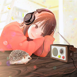This is a pixiv picture whose title is ハリネズミのラジオ.