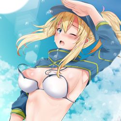 This is a pixiv picture whose title is 暑さで無防備になるXXお姉ちゃん.