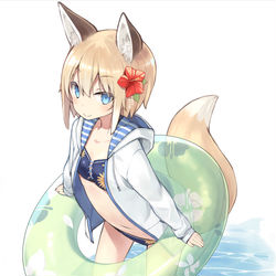 This is a pixiv picture whose title is 水着きつね.