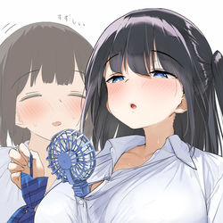 This is a pixiv picture whose title is ハンディファンで涼をとるJK.