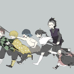This is a pixiv picture whose title is 任務だ！.