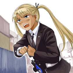 This is a pixiv picture whose title is プログライズキーをこじあけようとするトリエラ.