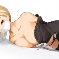 This is a pixiv picture whose title is 縛られたお姉さん.