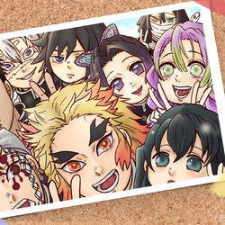 This is a pixiv picture whose title is 柱の集合写真.
