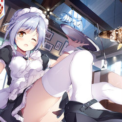 This is a pixiv picture whose title is ドジっこウェイトレスさん.