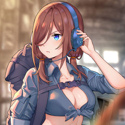 This is a pixiv picture whose title is 五等分の花嫁 最近の絵.