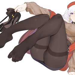This is a pixiv picture whose title is 足.