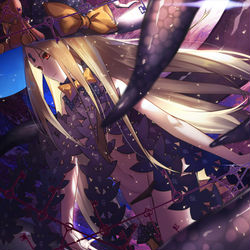 This is a pixiv picture whose title is 鍵の向こうへ.